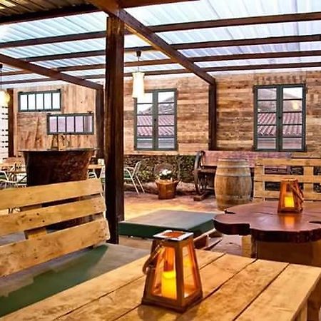 Hostal Casa Don Din Cruces Exterior foto