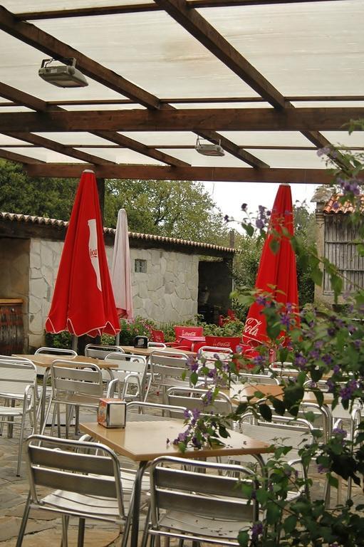 Hostal Casa Don Din Cruces Exterior foto